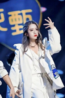 韩剧网拥抱太阳的月亮