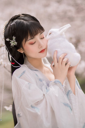 韩国三级电影隔壁的女孩