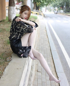 我家的春秋冬夏剧情介绍